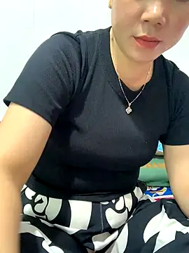 Baby-bigtits online show from 21, 10, 2025