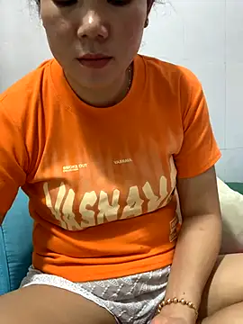 Baby-bigtits online show from 25, 11, 2025