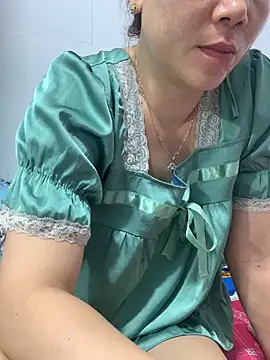 Baby-bigtits online show from 2, 10, 2025