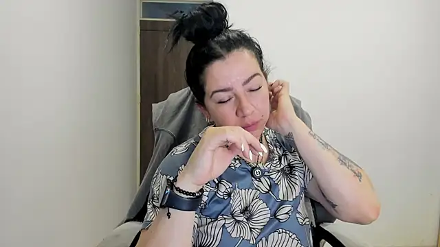 Snapshot of Im_coco chatting on 9, 5, 2026 Im coco online show from 9, 5, 2026