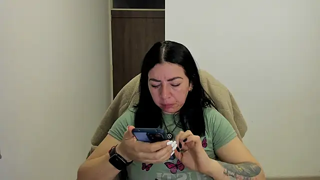 Snapshot of Im_coco chatting on 2, 5, 2026 Im coco online show from 2, 5, 2026
