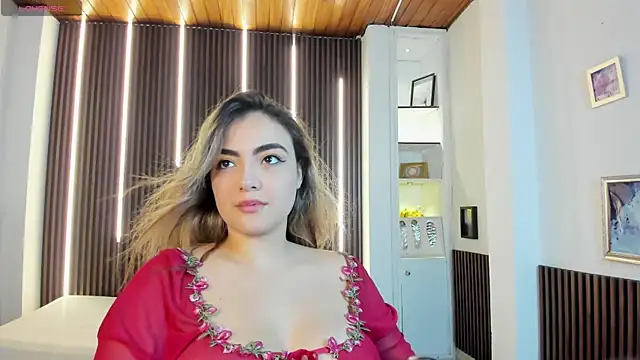 IsabellaaJoness online show from 12, 4, 2026