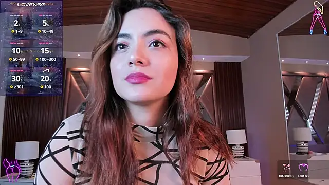 IsabellaaJoness online show from 18, 11, 2025