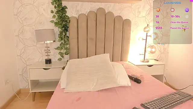 Roma  love online show from 23, 2, 2025