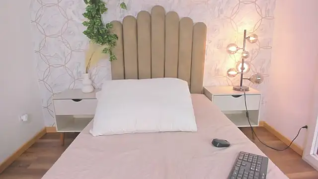 Roma  love online show from 30, 11, 2025