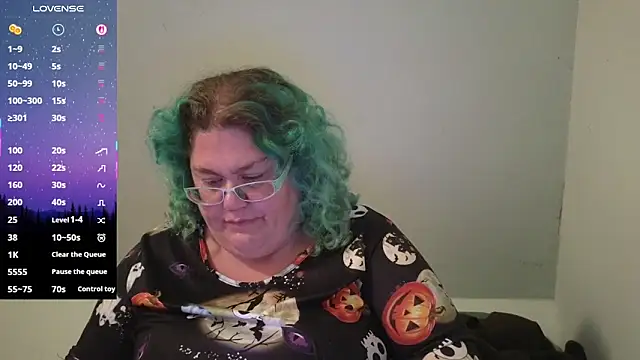 EmberCum online show from 4, 10, 2025