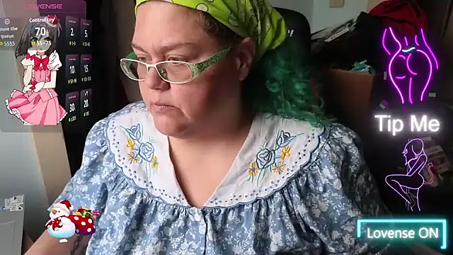 EmberCum online show from 8, 11, 2025