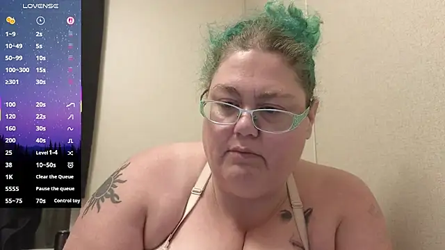 EmberCum online show from 15, 9, 2025