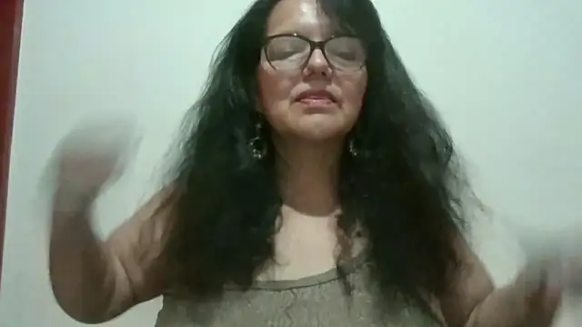 kassandra02 online show from 10, 3, 2026