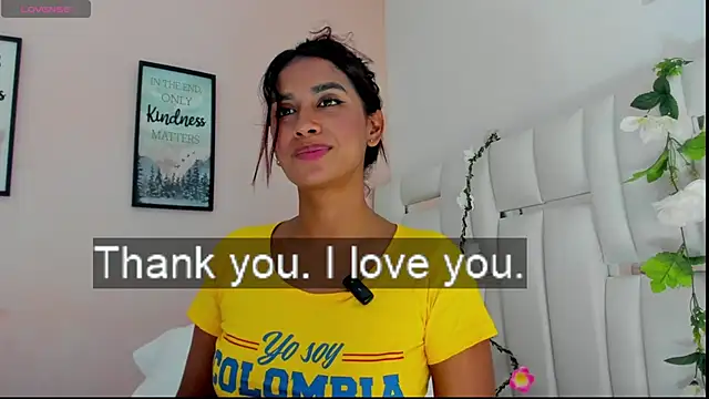 Snapshot of Vivi_bless chatting on 7, 7, 2026 Vivi bless online show from 7, 7, 2026