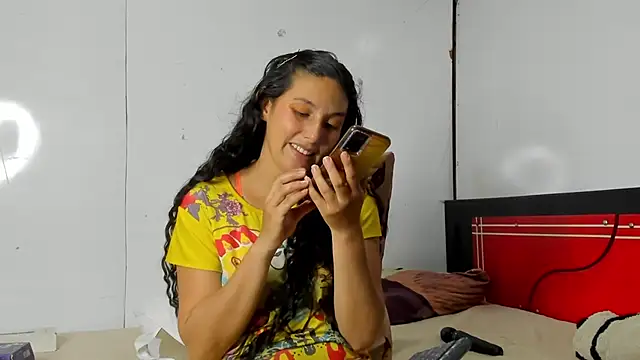 lauren-mark online show from 19, 9, 2025