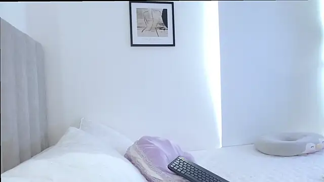 ValeryR  online show from 17, 3, 2025