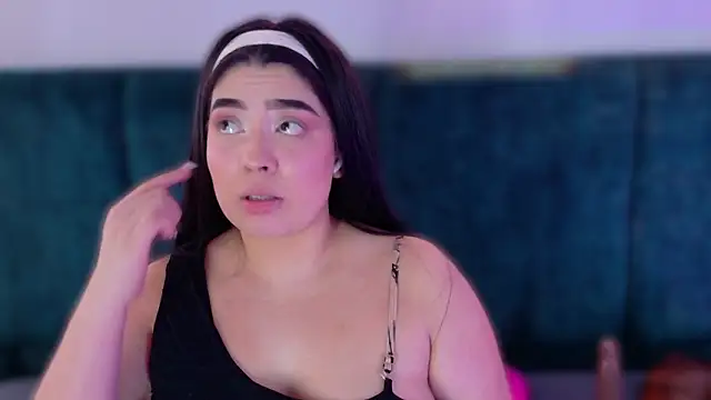 AgathaLynx online show from 6, 3, 2026