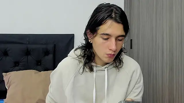 alex connorr online show from 9, 1, 2025