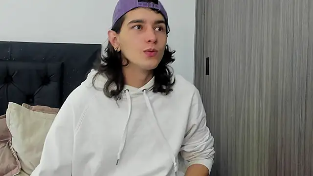 alex connorr online show from 8, 1, 2025