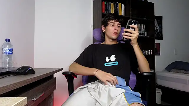 alex connorr online show from 18, 11, 2025