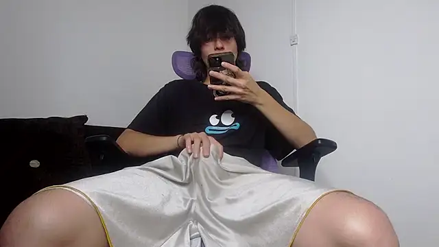 alex connorr online show from 13, 4, 2026