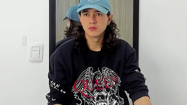 alex connorr online show from 30, 1, 2025