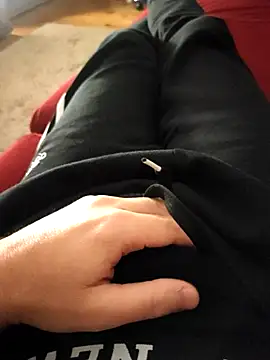 fikoivos online show from 8, 10, 2025