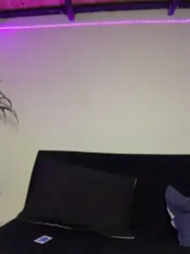 aliensexy online show from 3, 7, 2026