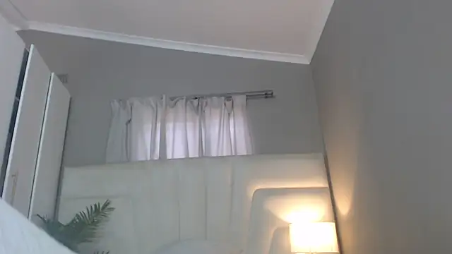 naughtyblackdolie online show from 22, 5, 2026