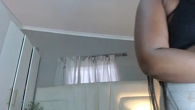 naughtyblackdolie online show from 19, 3, 2026