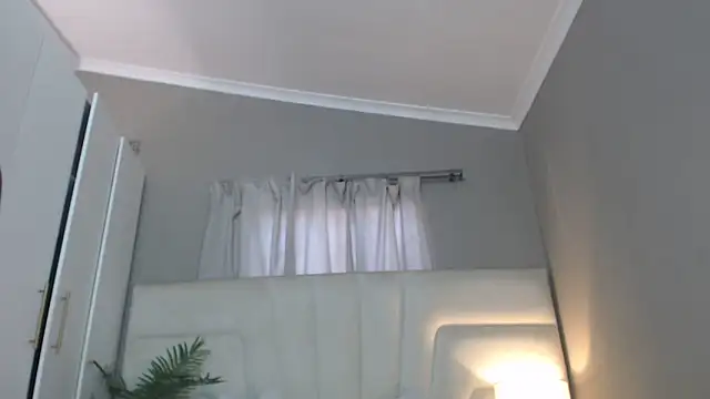 naughtyblackdolie online show from 28, 5, 2026