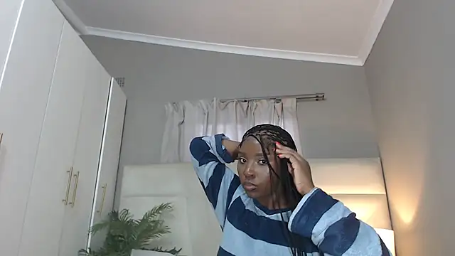 naughtyblackdolie online show from 5, 10, 2025