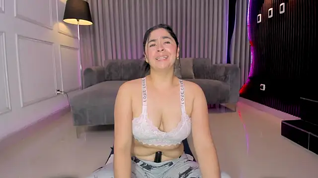 Anna parkker  online show from 13, 2, 2026