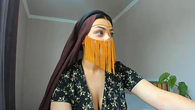  cleopattra  online show from 19, 12, 2025