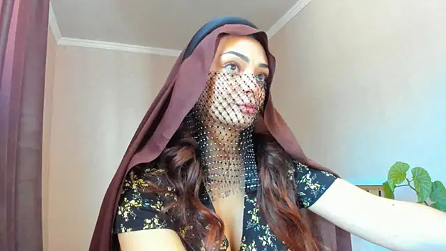  cleopattra  online show from 14, 12, 2025