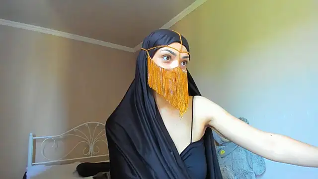  cleopattra  online show from 8, 5, 2026