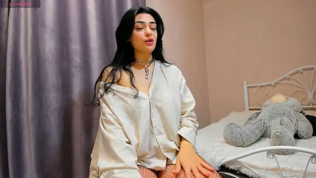  cleopattra  online show from 6, 12, 2024