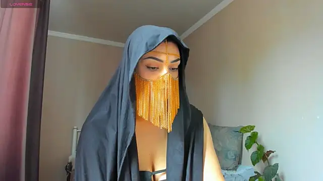  cleopattra  online show from 12, 10, 2025