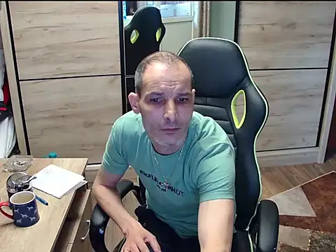 Snapshot of adyyo3 chatting on 29, 3, 2026 adyyo3 online show from 29, 3, 2026