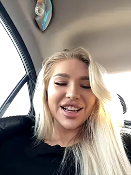 DreamPussyy online show from 19, 10, 2025