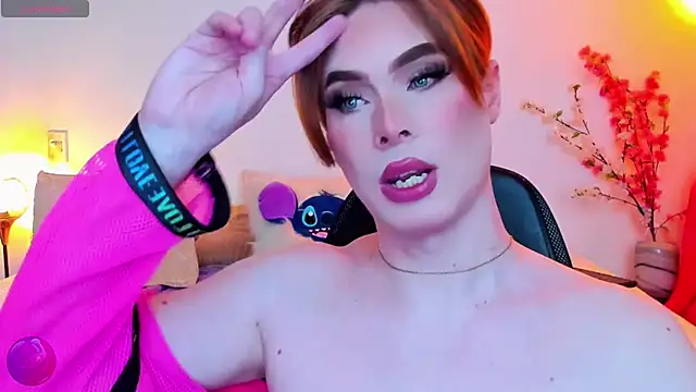 Snapshot of mike_blossom chatting on 7, 10, 2025 mike blossom online show from 7, 10, 2025