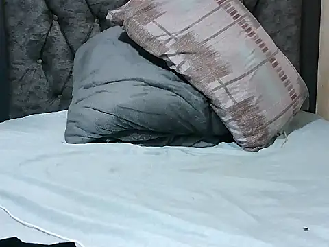 horny tasha online show from 7, 2, 2026