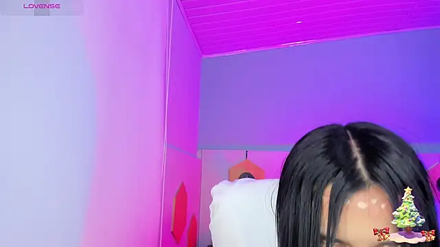 Snapshot of Hanna__Becker_ chatting on 22, 12, 2024 Hanna Becker online show from 22, 12, 2024