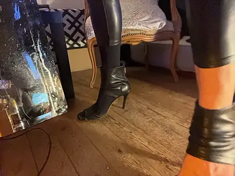 alexheels boots online show from 2, 2, 2026