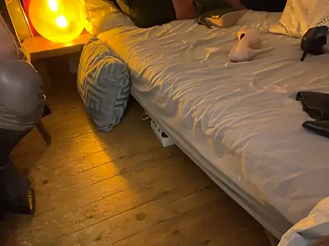 alexheels boots online show from 9, 1, 2025