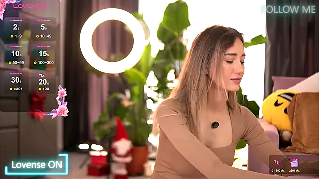 EmilyRaymont online show from 18, 12, 2025