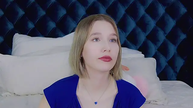 LiliLinn online show from 14, 3, 2025