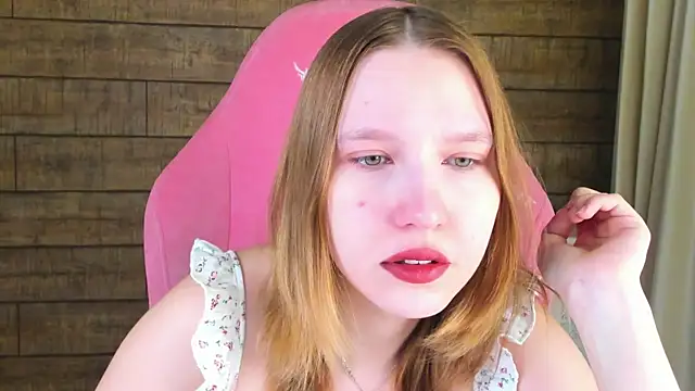 LiliLinn online show from 12, 6, 2026