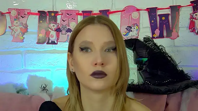 LiliLinn online show from 31, 10, 2025