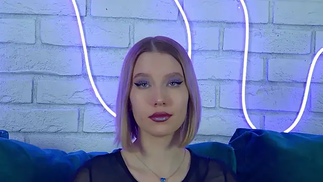 LiliLinn online show from 21, 3, 2025