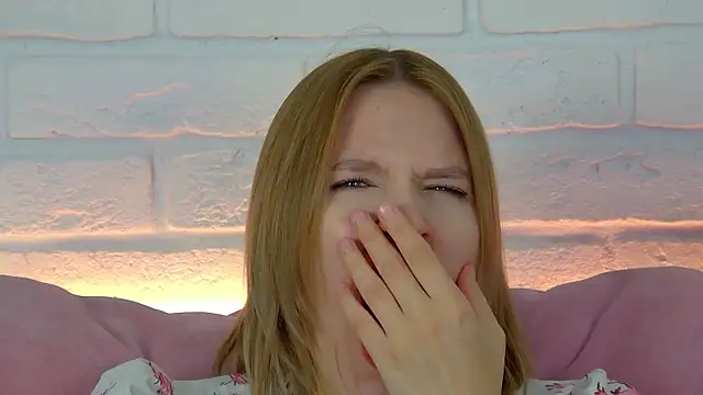 LiliLinn online show from 29, 9, 2025