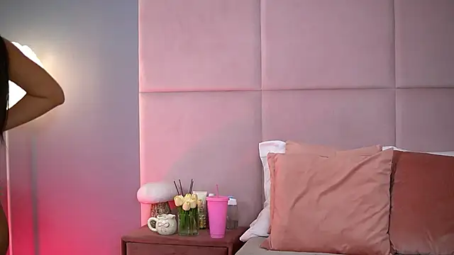 AlmaLuv online show from 16, 9, 2025