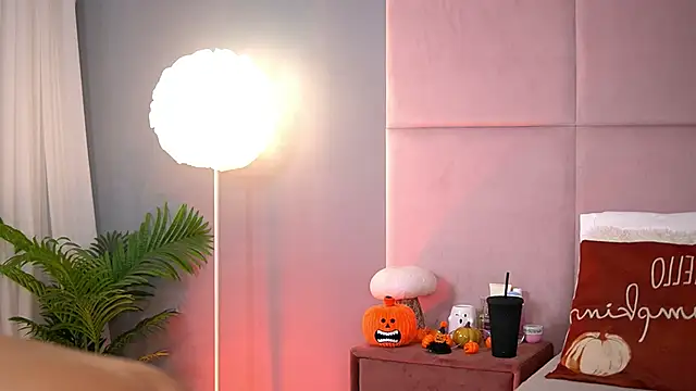 AlmaLuv online show from 27, 10, 2025