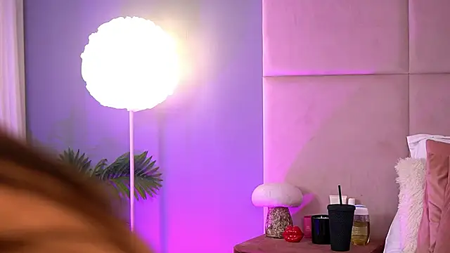 AlmaLuv online show from 11, 2, 2026